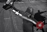 Standbild USS Makassar Meerenge United States USA, 1944, aus Sekunde 9 historischem Filmmaterial Videoclip 65675027970