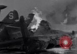 Standbild F2H Flugzeug Korea, 1951, aus Sekunde 62 historischem Filmmaterial Videoclip 65675027972