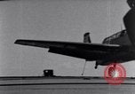 Standbild Landung von Flugzeugen Meer von Japan, 1951, aus Sekunde 12 historischem Filmmaterial Videoclip 65675027973