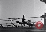 Standbild F2H Crash Meer von Japan, 1951, aus Sekunde 14 historischem Filmmaterial Videoclip 65675027974