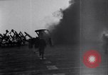 Standbild F2H Crash Meer von Japan, 1951, aus Sekunde 25 historischem Filmmaterial Videoclip 65675027974