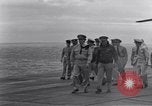 Standbild USA Offiziere Meer von Japan, 1951, aus Sekunde 34 historischem Filmmaterial Videoclip 65675027975