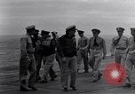 Standbild USA Offiziere Meer von Japan, 1951, aus Sekunde 36 historischem Filmmaterial Videoclip 65675027975