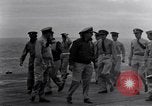 Standbild USA Offiziere Meer von Japan, 1951, aus Sekunde 37 historischem Filmmaterial Videoclip 65675027975