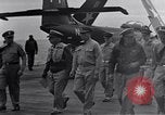 Standbild USA Offiziere Meer von Japan, 1951, aus Sekunde 52 historischem Filmmaterial Videoclip 65675027975