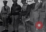 Standbild USA Offiziere Meer von Japan, 1951, aus Sekunde 60 historischem Filmmaterial Videoclip 65675027975