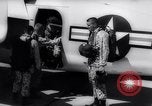 Standbild Marine Recon Einheit Fallschirmspringer California United States USA, 1958, aus Sekunde 9 historischem Filmmaterial Videoclip 65675027978