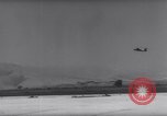 Standbild Marine Recon Einheit Fallschirmspringer California United States USA, 1958, aus Sekunde 22 historischem Filmmaterial Videoclip 65675027978