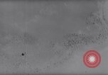 Standbild Marine Recon Einheit Fallschirmspringer California United States USA, 1958, aus Sekunde 30 historischem Filmmaterial Videoclip 65675027978