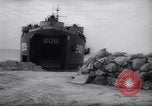 Standbild Chinesische Kommunisten bombardieren Quemoy Quemoy China, 1958, aus Sekunde 7 historischem Filmmaterial Videoclip 65675027982