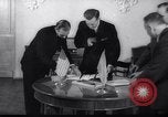 Standbild Eric Johnston Moskau Russland Sowjetunion, 1958, aus Sekunde 4 historischem Filmmaterial Videoclip 65675027983