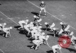 Standbild Air Force gegen Stanford im College Football 1958 Palo Alto California USA, 1958, aus Sekunde 9 historischem Filmmaterial Videoclip 65675027985