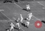 Standbild Air Force gegen Stanford im College Football 1958 Palo Alto California USA, 1958, aus Sekunde 12 historischem Filmmaterial Videoclip 65675027985