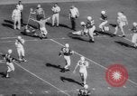 Standbild Air Force gegen Stanford im College Football 1958 Palo Alto California USA, 1958, aus Sekunde 17 historischem Filmmaterial Videoclip 65675027985