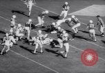 Standbild Air Force gegen Stanford im College Football 1958 Palo Alto California USA, 1958, aus Sekunde 23 historischem Filmmaterial Videoclip 65675027985