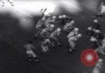 Standbild Air Force gegen Stanford im College Football 1958 Palo Alto California USA, 1958, aus Sekunde 53 historischem Filmmaterial Videoclip 65675027985