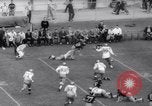 Immagine di Partita di calcio Lafayette Indiana USA, 1959, secondo 32 filmato di repertorio 65675027993