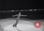 Standbild Eislaufen Meisterschaft Kanada, 1963, aus Sekunde 23 historischem Filmmaterial Videoclip 65675027998