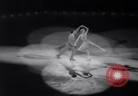 Standbild Eislaufen Meisterschaft Kanada, 1963, aus Sekunde 50 historischem Filmmaterial Videoclip 65675027998