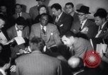 Immagine di Leader comunista New York United States USA, 1949, secondo 42 filmato di repertorio 65675027999