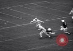 Immagine di Partita di calcio New Haven Connecticut USA, 1949, secondo 25 filmato di repertorio 65675028001
