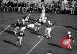 Standbild college Football South Bend Indiana USA, 1949, aus Sekunde 21 historischem Filmmaterial Videoclip 65675028002