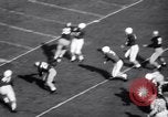 Standbild college Football South Bend Indiana USA, 1949, aus Sekunde 26 historischem Filmmaterial Videoclip 65675028002