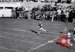 Standbild college Football South Bend Indiana USA, 1949, aus Sekunde 52 historischem Filmmaterial Videoclip 65675028002