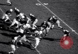 Standbild college Football South Bend Indiana USA, 1949, aus Sekunde 56 historischem Filmmaterial Videoclip 65675028002