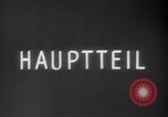Standbild Deutsche Truppen in präzisen Formationen Frankreich, 1940, aus Sekunde 31 historischem Filmmaterial Videoclip 65675028009