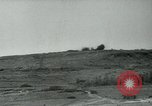 Standbild Deutsche Armee Artillerie feuern Plan Frankreich, 1940, aus Sekunde 32 historischem Filmmaterial Videoclip 65675028016