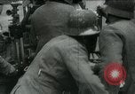 Standbild Deutsche Armee Artillerie feuern Plan Frankreich, 1940, aus Sekunde 59 historischem Filmmaterial Videoclip 65675028016