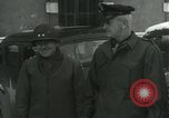 Standbild französischen Generälen Luneville Frankreich, 1945, aus Sekunde 28 historischem Filmmaterial Videoclip 65675028018