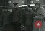 Standbild französischen Generälen Luneville Frankreich, 1945, aus Sekunde 33 historischem Filmmaterial Videoclip 65675028018