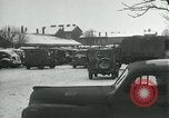 Standbild französischen Generälen Luneville Frankreich, 1945, aus Sekunde 56 historischem Filmmaterial Videoclip 65675028018