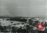 Standbild USA Infanteristen Belgien, 1945, aus Sekunde 22 historischem Filmmaterial Videoclip 65675028019