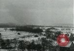 Standbild USA Infanteristen Belgien, 1945, aus Sekunde 24 historischem Filmmaterial Videoclip 65675028019