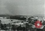 Standbild USA Infanteristen Belgien, 1945, aus Sekunde 25 historischem Filmmaterial Videoclip 65675028019