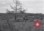 Standbild USA Soldaten Guam, 1944, aus Sekunde 10 historischem Filmmaterial Videoclip 65675028022