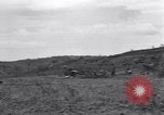 Standbild USA Soldaten Guam, 1944, aus Sekunde 13 historischem Filmmaterial Videoclip 65675028022