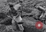Standbild USA Soldaten Guam, 1944, aus Sekunde 33 historischem Filmmaterial Videoclip 65675028022