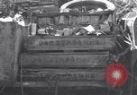 Standbild zerstörten Waffen und Flugzeugen Guam, 1944, aus Sekunde 59 historischem Filmmaterial Videoclip 65675028023