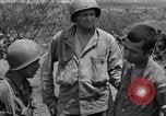 Standbild USA Soldaten Guam, 1944, aus Sekunde 33 historischem Filmmaterial Videoclip 65675028024