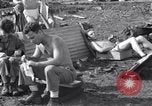 Standbild USA Soldaten Guam, 1944, aus Sekunde 56 historischem Filmmaterial Videoclip 65675028024