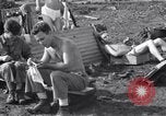Standbild USA Soldaten Guam, 1944, aus Sekunde 57 historischem Filmmaterial Videoclip 65675028024