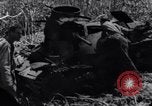 Standbild Wracks von Panzern Marshall Inseln, 1944, aus Sekunde 24 historischem Filmmaterial Videoclip 65675028033