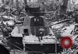 Standbild Wracks von Panzern Marshall Inseln, 1944, aus Sekunde 47 historischem Filmmaterial Videoclip 65675028033