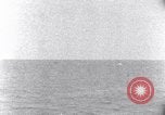 Standbild japanischen Gefangenen Marshall Inseln, 1944, aus Sekunde 9 historischem Filmmaterial Videoclip 65675028034