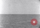 Standbild japanischen Gefangenen Marshall Inseln, 1944, aus Sekunde 10 historischem Filmmaterial Videoclip 65675028034