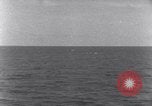 Standbild japanischen Gefangenen Marshall Inseln, 1944, aus Sekunde 35 historischem Filmmaterial Videoclip 65675028034